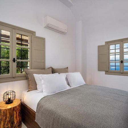 Azanti Suites - Adults Only Megalochori  Luaran gambar